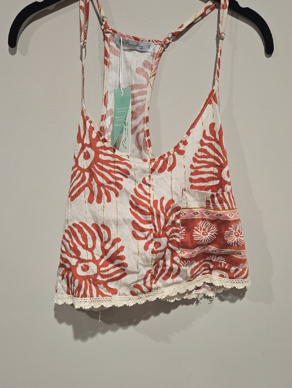 NWT Boho Flowy Coral & White Print Tank Top Crop Top, Trending!  Size S
